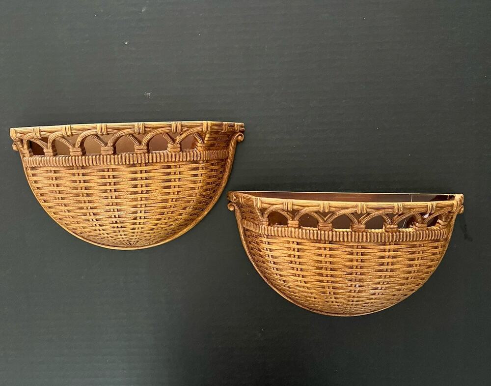 Vtg 1978 Set of 2 Homco Dart Ind Brown Faux Wicker Basket Wall Pocket Planters
